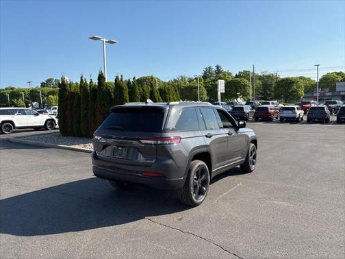 2025 Jeep Grand Cherokee Limited X