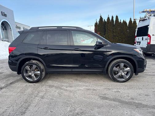 2021 Honda Passport AWD Touring