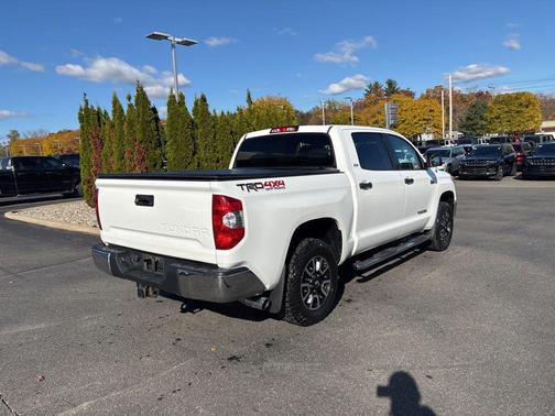 2015 Toyota Tundra SR5