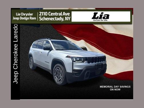 Silver Zynith Clearcoat 2026 Jeep Cherokee Laredo 4x4