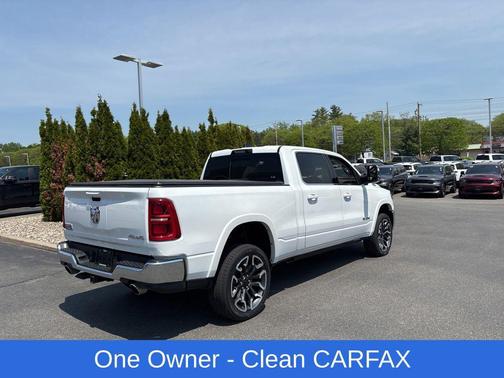 Ivory White Tri-Coat Pearlcoat 2026 RAM 1500 Longhorn