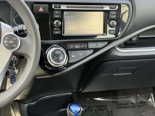 2015 Toyota Prius c Two