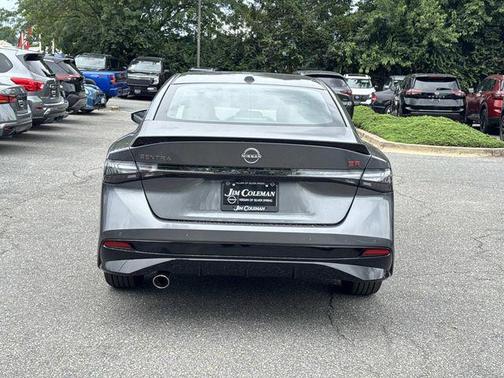 Gun Metallic 2026 Nissan Sentra SR