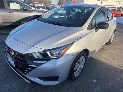 2024 Nissan Versa 1.6 S