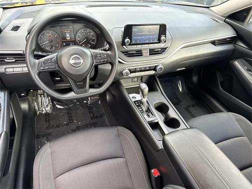 2024 Nissan Altima S FWD