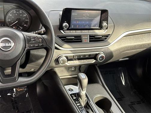 2024 Nissan Altima S FWD