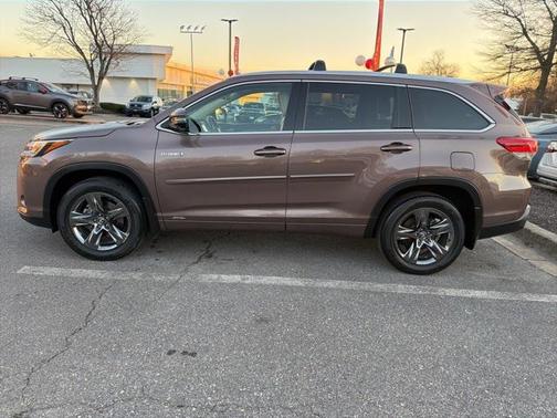 2018 Toyota Highlander Hybrid Platinum