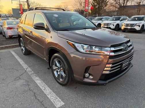 2018 Toyota Highlander Hybrid Platinum