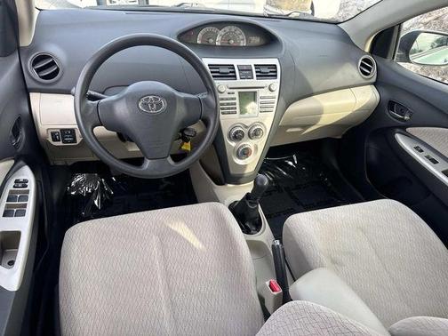 2007 Toyota Yaris S