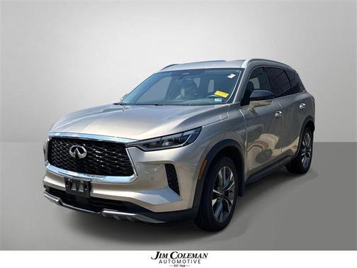 2022 INFINITI QX60 Luxe