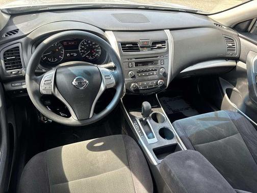 Brilliant Silver Metallic 2013 Nissan Altima 2.5 S