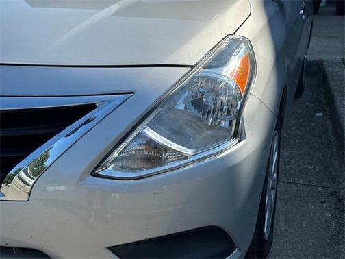 2018 Nissan Versa 1.6 SV