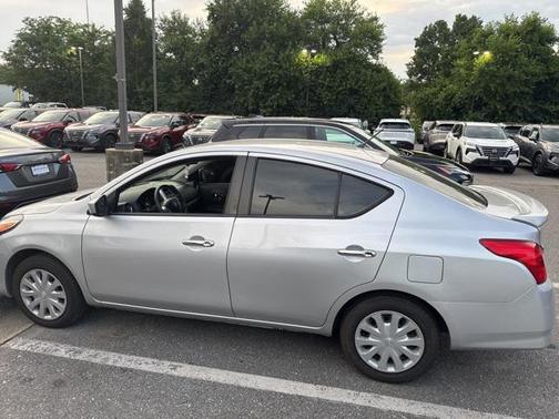 2018 Nissan Versa 1.6 SV