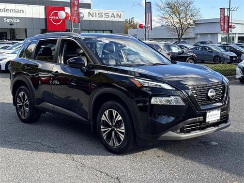 2022 Nissan Rogue SV