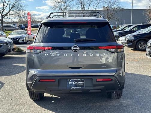 2025 Nissan Pathfinder SV 4WD