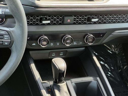 Crystal Black Pearl 2024 Honda Accord EX