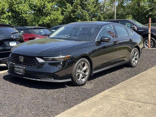 Crystal Black Pearl 2024 Honda Accord EX