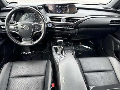 2020 Lexus UX 250h Base