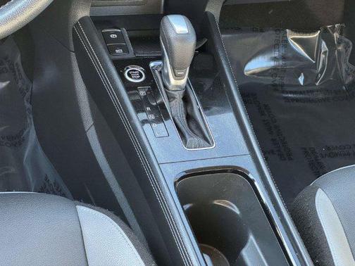 Boulder Gray Pearl 2023 Nissan Kicks SR