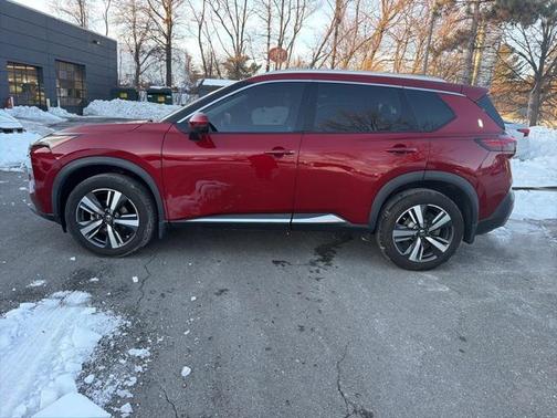 2021 Nissan Rogue SL