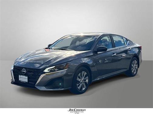 2022 Nissan Altima SR Intelligent AWD