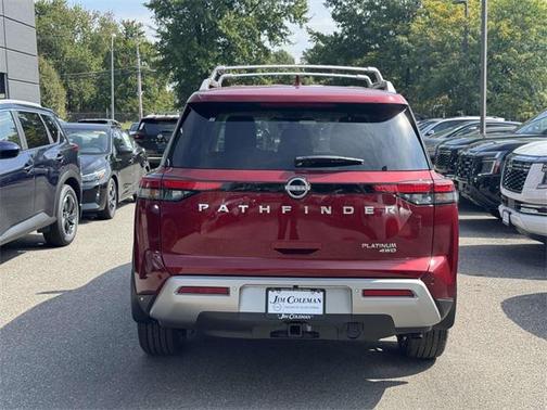 2025 Nissan Pathfinder Platinum 4WD