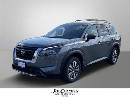 2025 Nissan Pathfinder SL 4WD