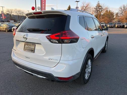 2018 Nissan Rogue SV