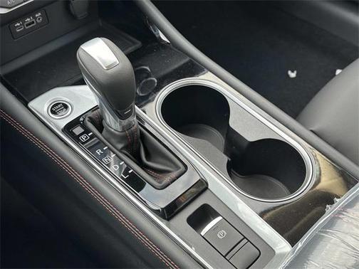 2025 Nissan Altima SR AWD