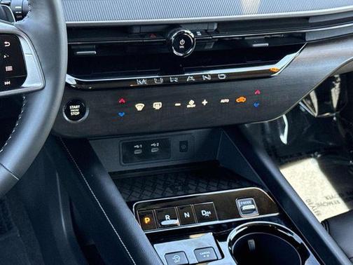 Super Black 2025 Nissan Murano SV