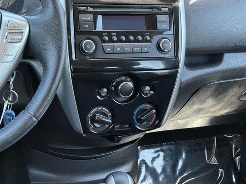Metallic Blue 2015 Nissan Versa Note SV
