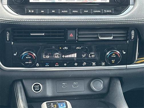 2022 Nissan Rogue SL