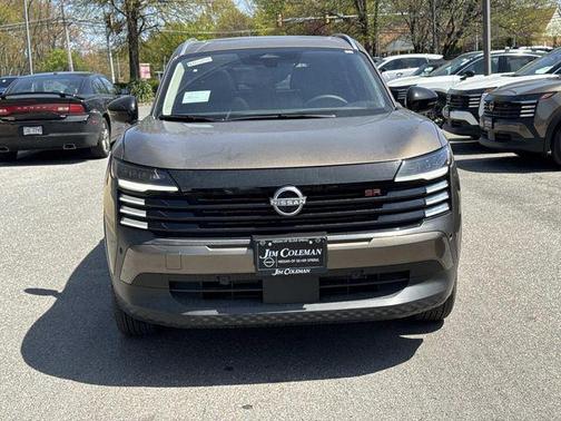 Canyon Bronze Metallic 2026 Nissan Kicks SR