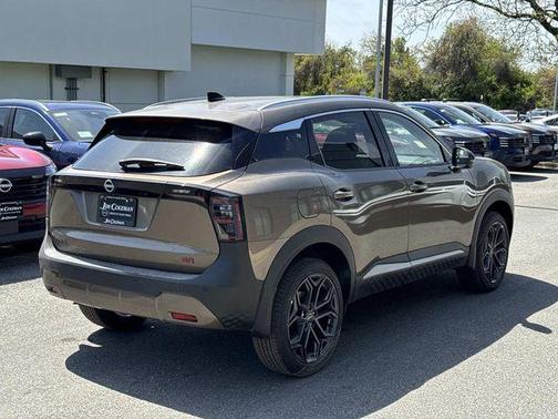 Canyon Bronze Metallic 2026 Nissan Kicks SR