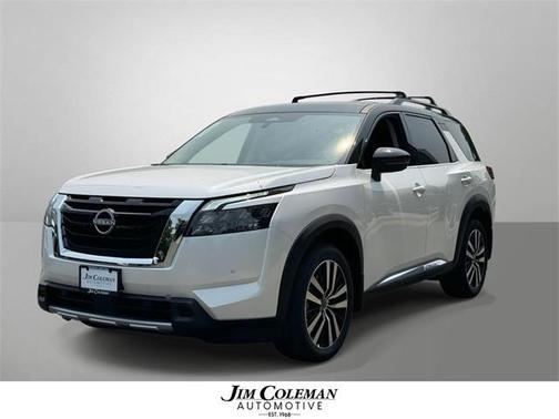 2025 Nissan Pathfinder Platinum 4WD