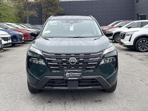 Obsidian Green 2026 Nissan Rogue Dark Armor