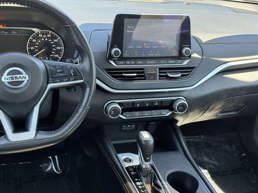 Gun Metallic 2022 Nissan Altima SR Intelligent AWD