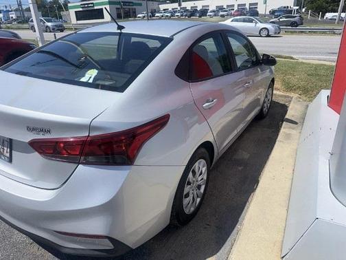 2021 Hyundai Accent SE