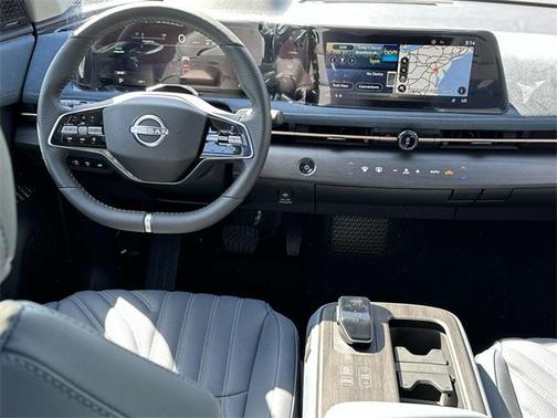 2025 Nissan ARIYA PLATINUM+