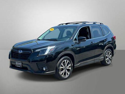Crystal Black Silica 2022 Subaru Forester Limited