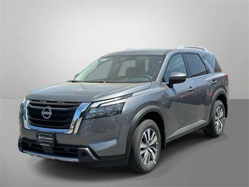 2025 Nissan Pathfinder SL 4WD