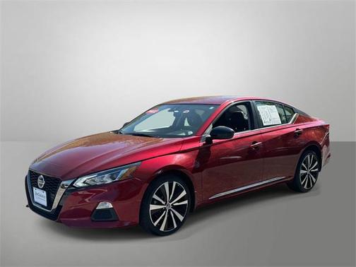 2022 Nissan Altima SR Intelligent AWD