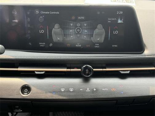 2025 Nissan ARIYA EVOLVE+