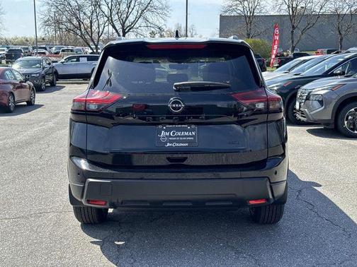 Super Black 2026 Nissan Rogue Dark Armor