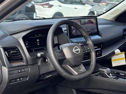 2025 Nissan Rogue Platinum