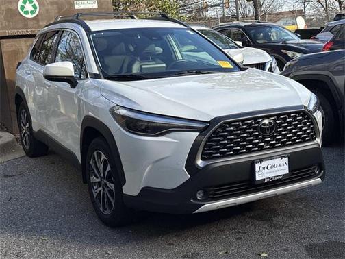 2022 Toyota Corolla Cross XLE