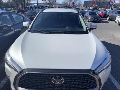 2022 Toyota Corolla Cross XLE
