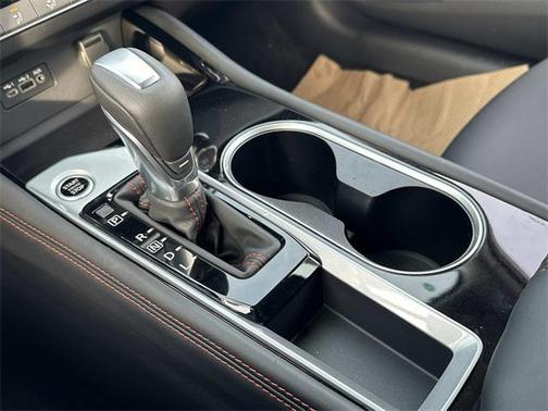 2025 Nissan Altima SR FWD