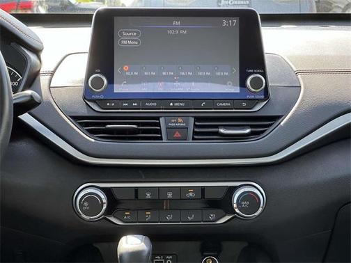 2022 Nissan Altima SR Intelligent AWD