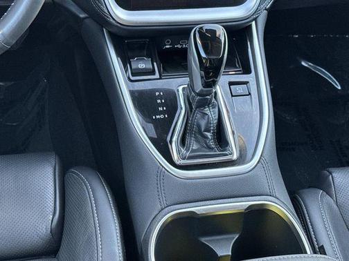 2023 Subaru Outback Touring XT